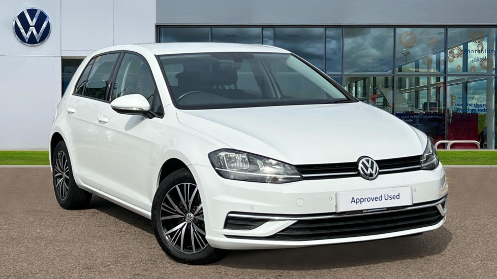 Main listing image - Volkswagen Golf