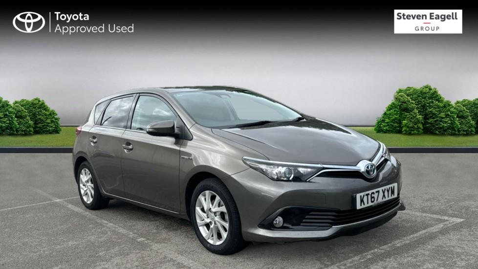 Main listing image - Toyota Auris