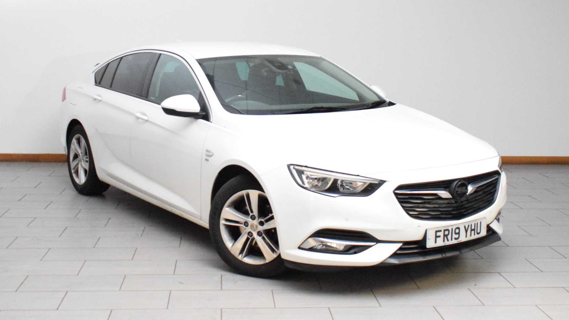 Main listing image - Vauxhall Insignia