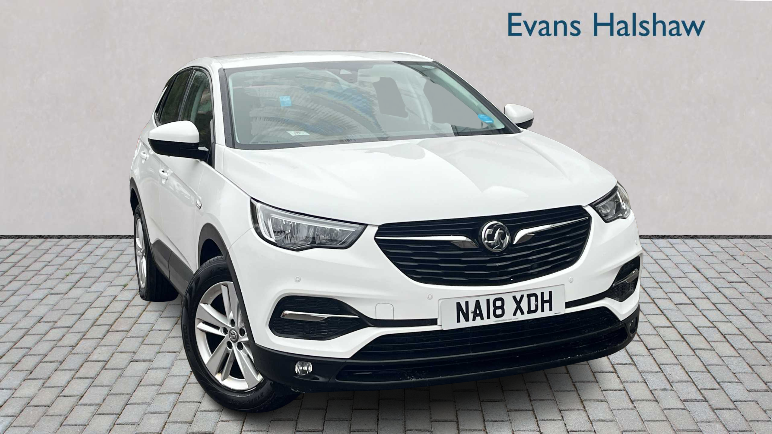 Main listing image - Vauxhall Grandland X