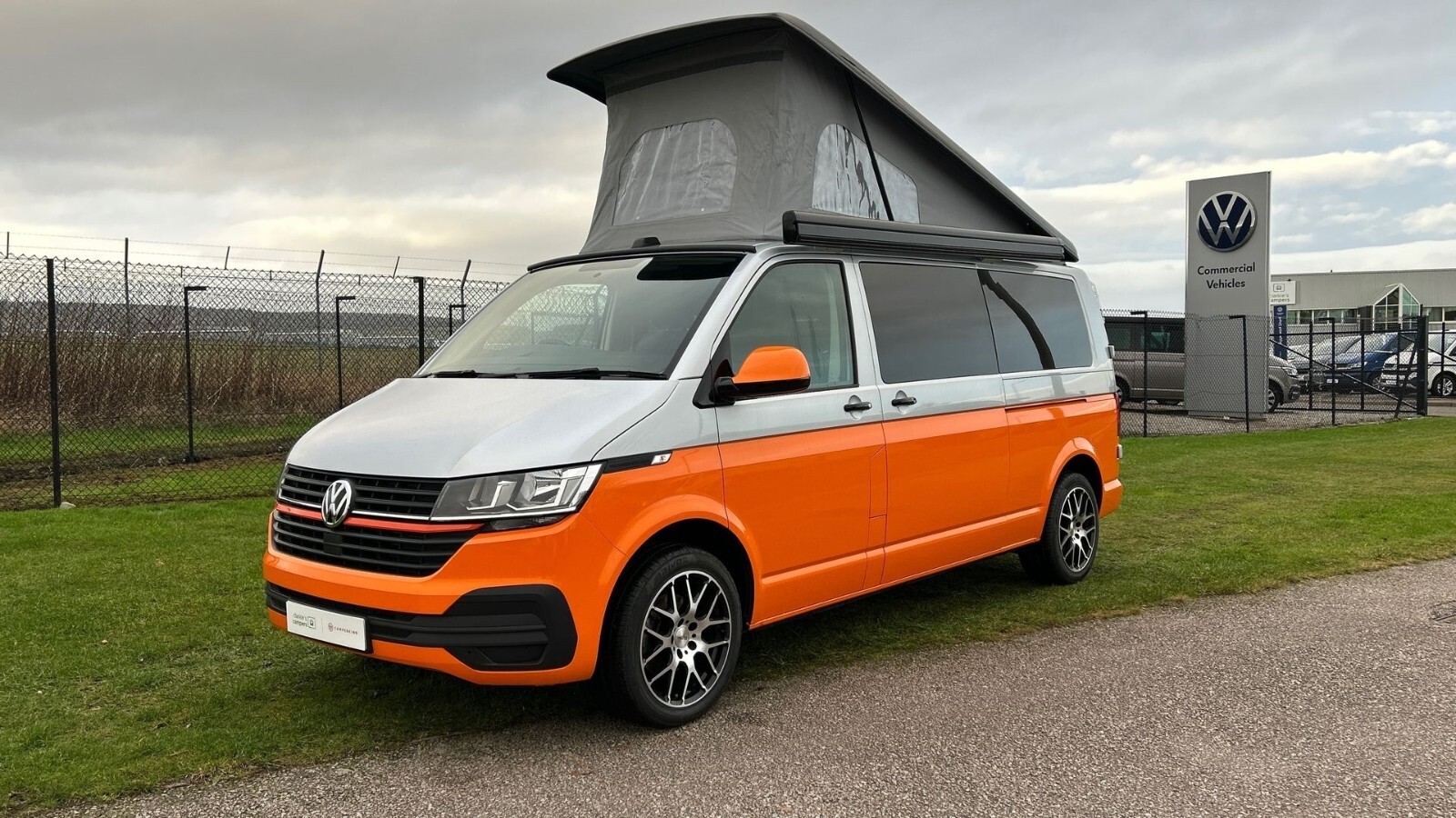 Main listing image - Volkswagen Transporter