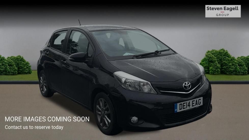 Main listing image - Toyota Yaris