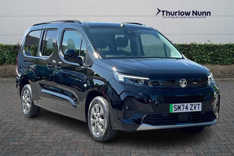 Main listing image - Vauxhall Combo Life-e