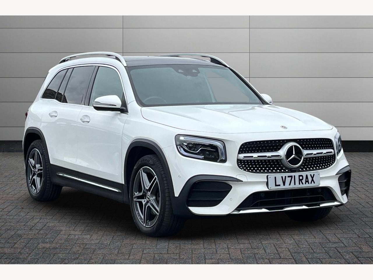 Main listing image - Mercedes-Benz GLB