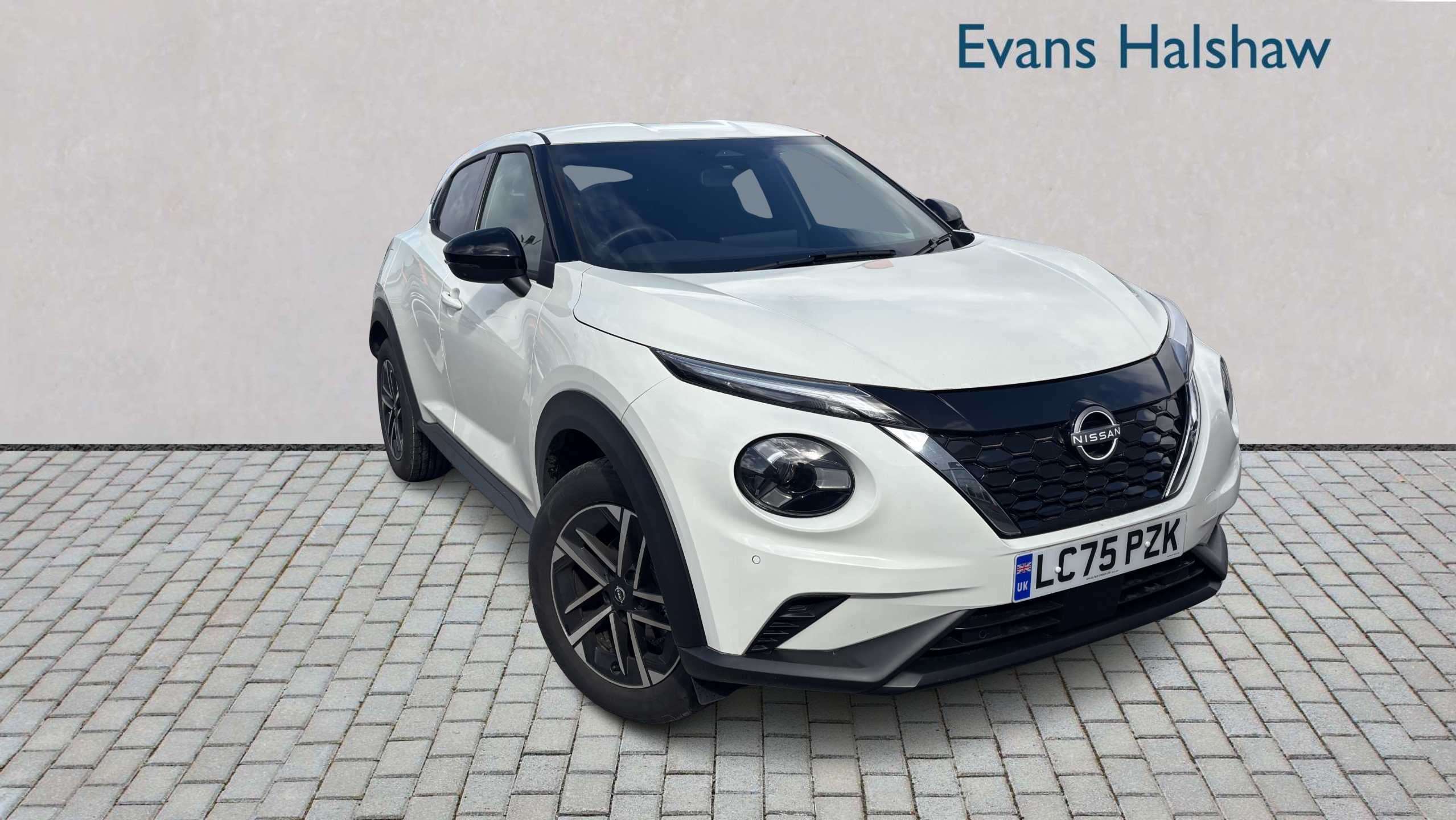 Main listing image - Nissan Juke