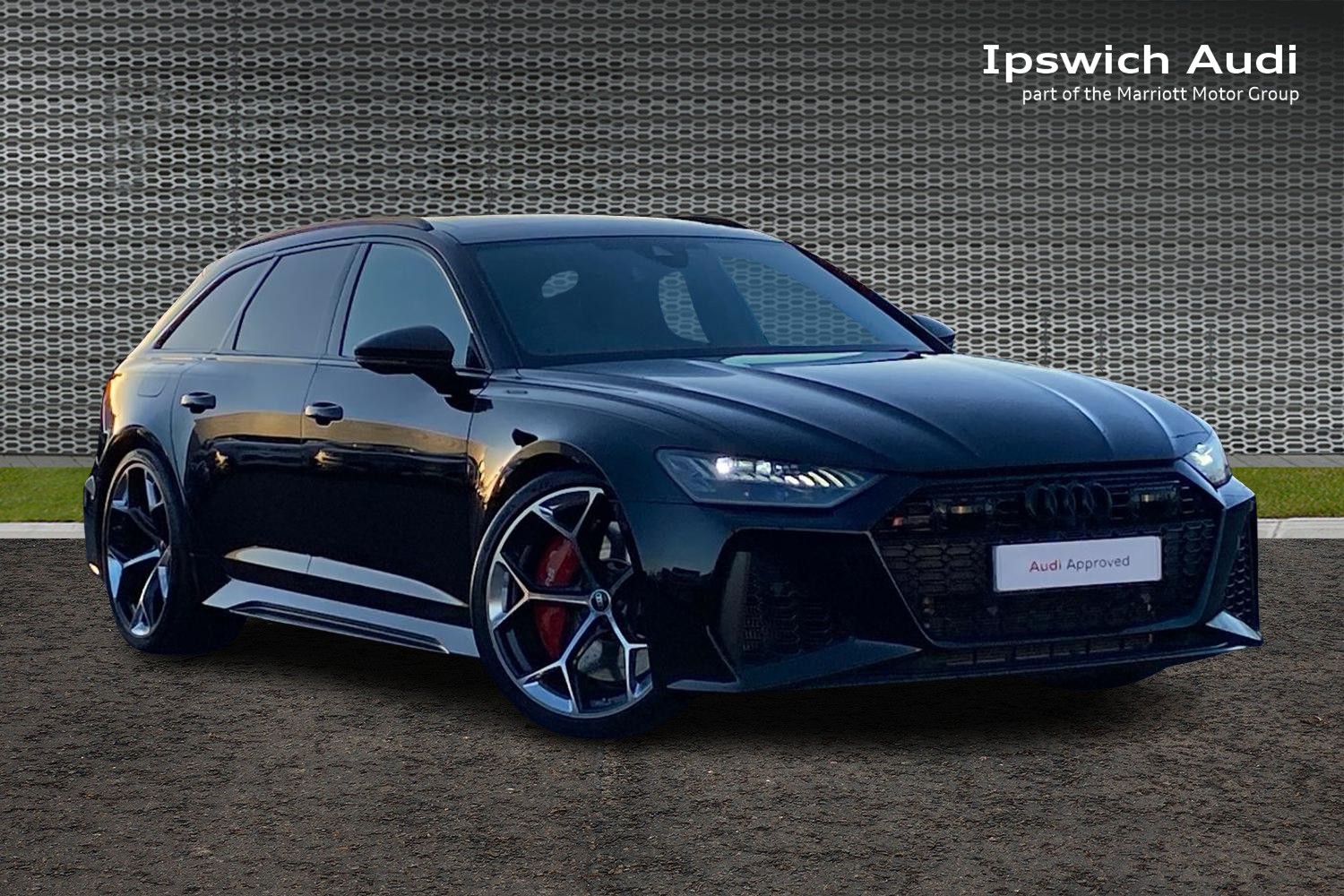 Main listing image - Audi RS6