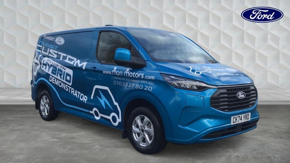 Main listing image - Ford Transit Custom