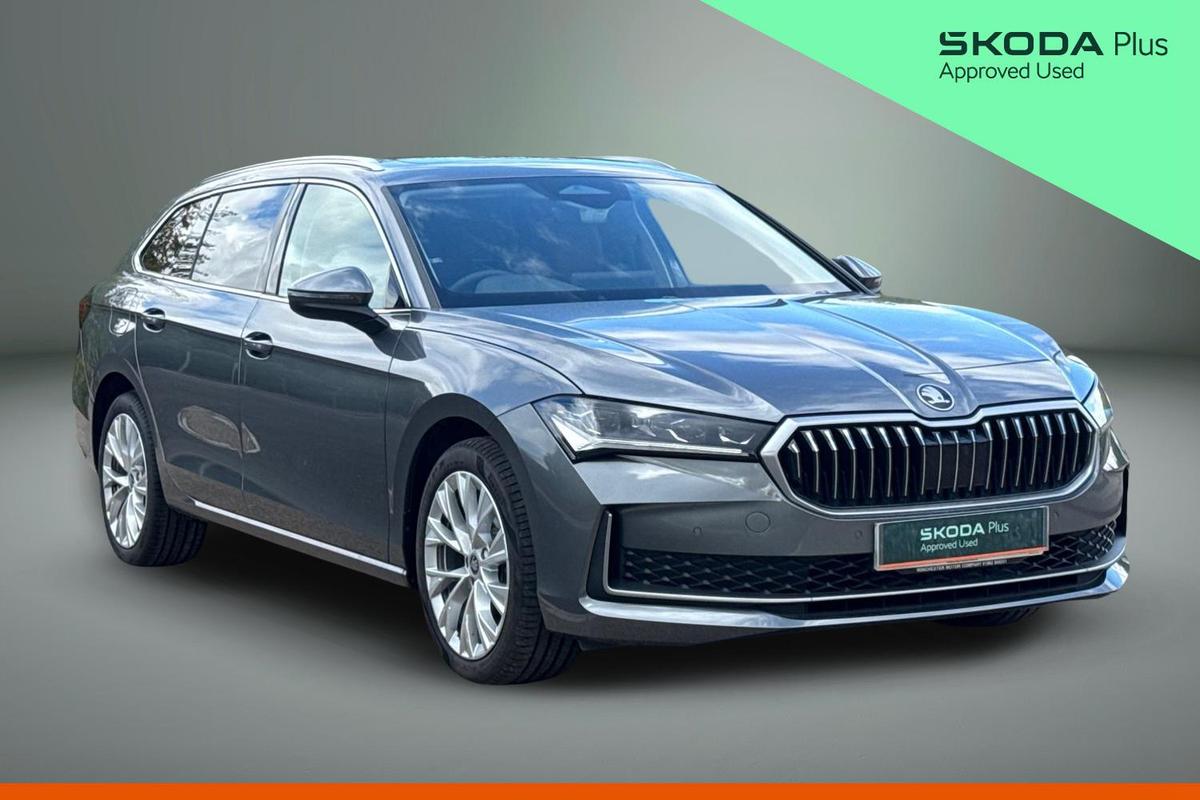 Main listing image - Skoda Superb
