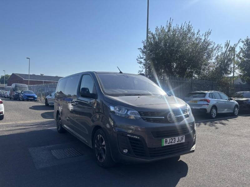 Main listing image - Vauxhall Vivaro Life