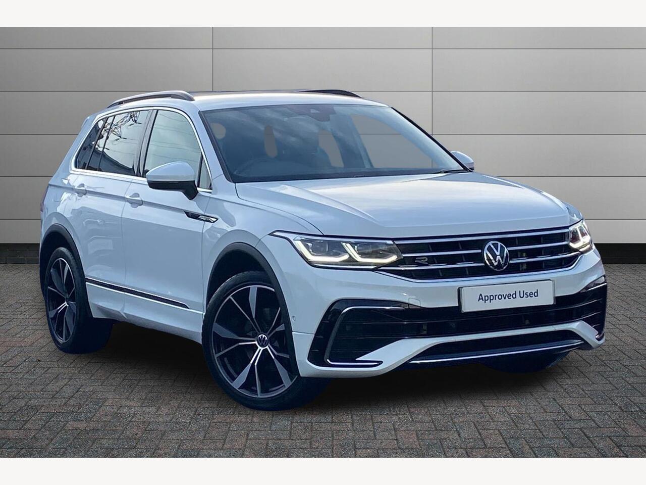 Main listing image - Volkswagen Tiguan