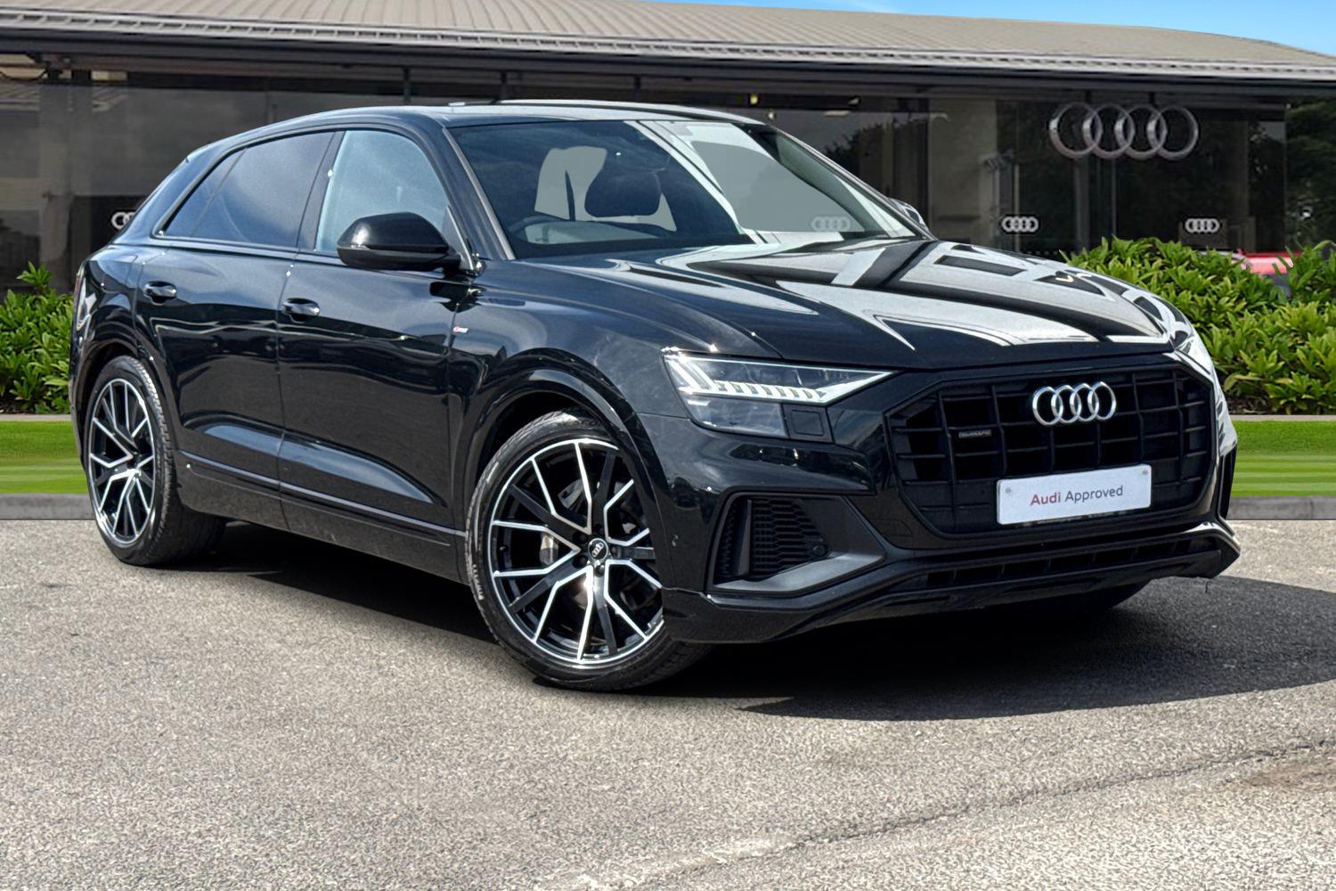 Main listing image - Audi Q8