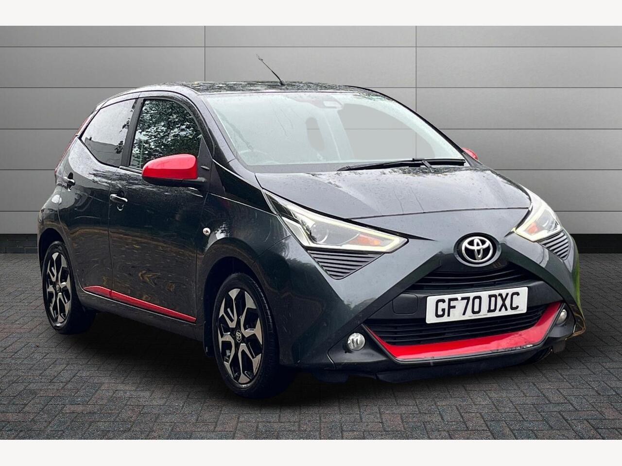 Main listing image - Toyota Aygo
