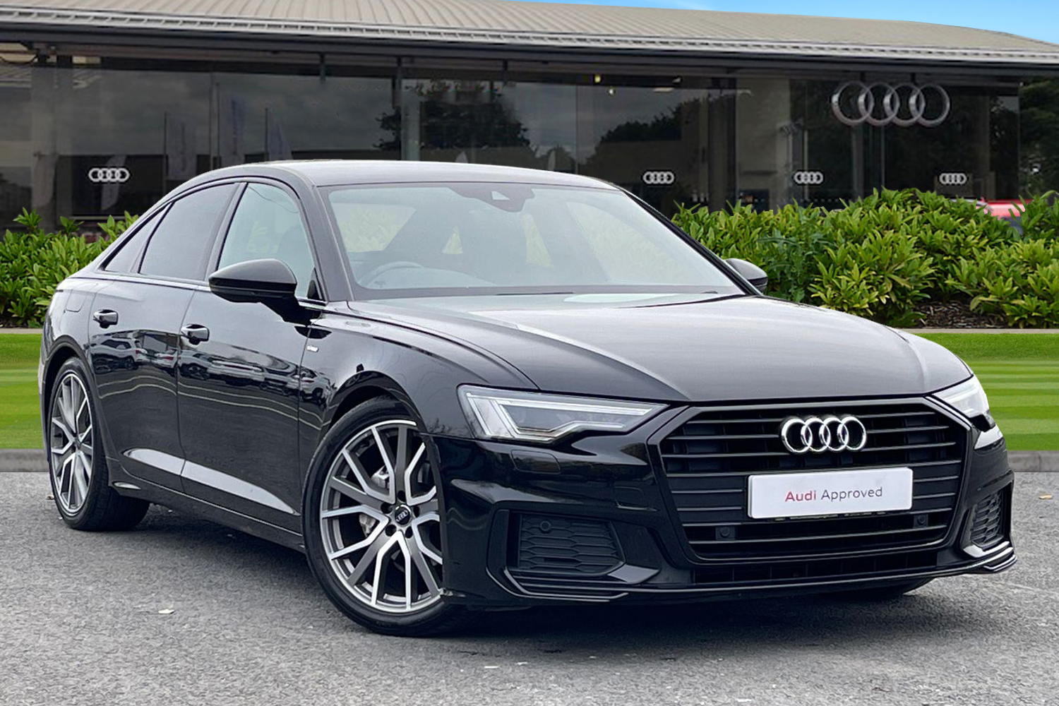 Main listing image - Audi A6