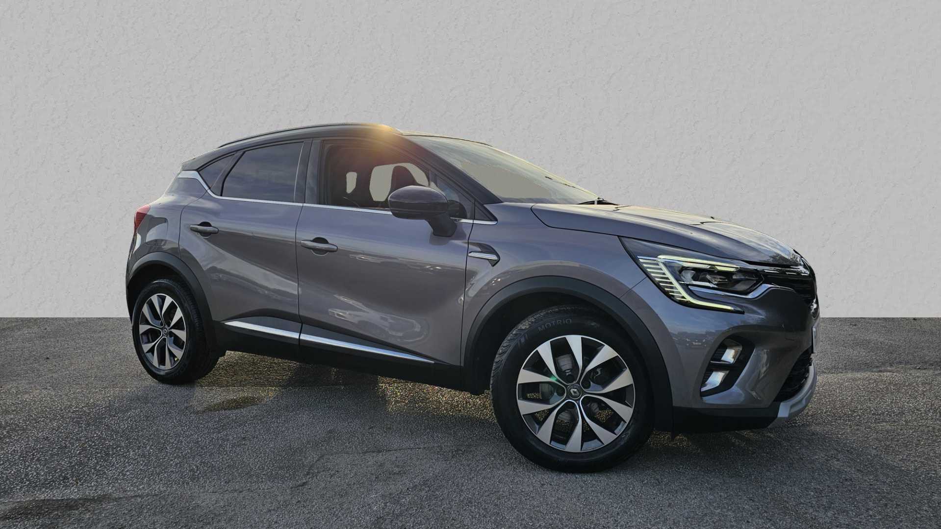 Main listing image - Renault Captur