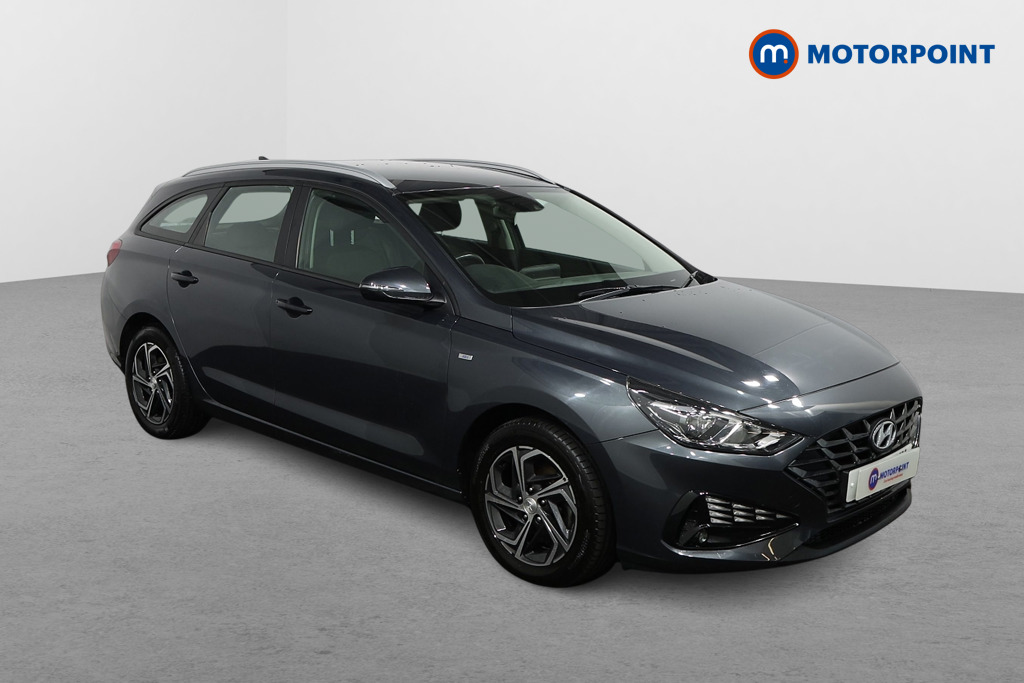 Main listing image - Hyundai i30 Tourer