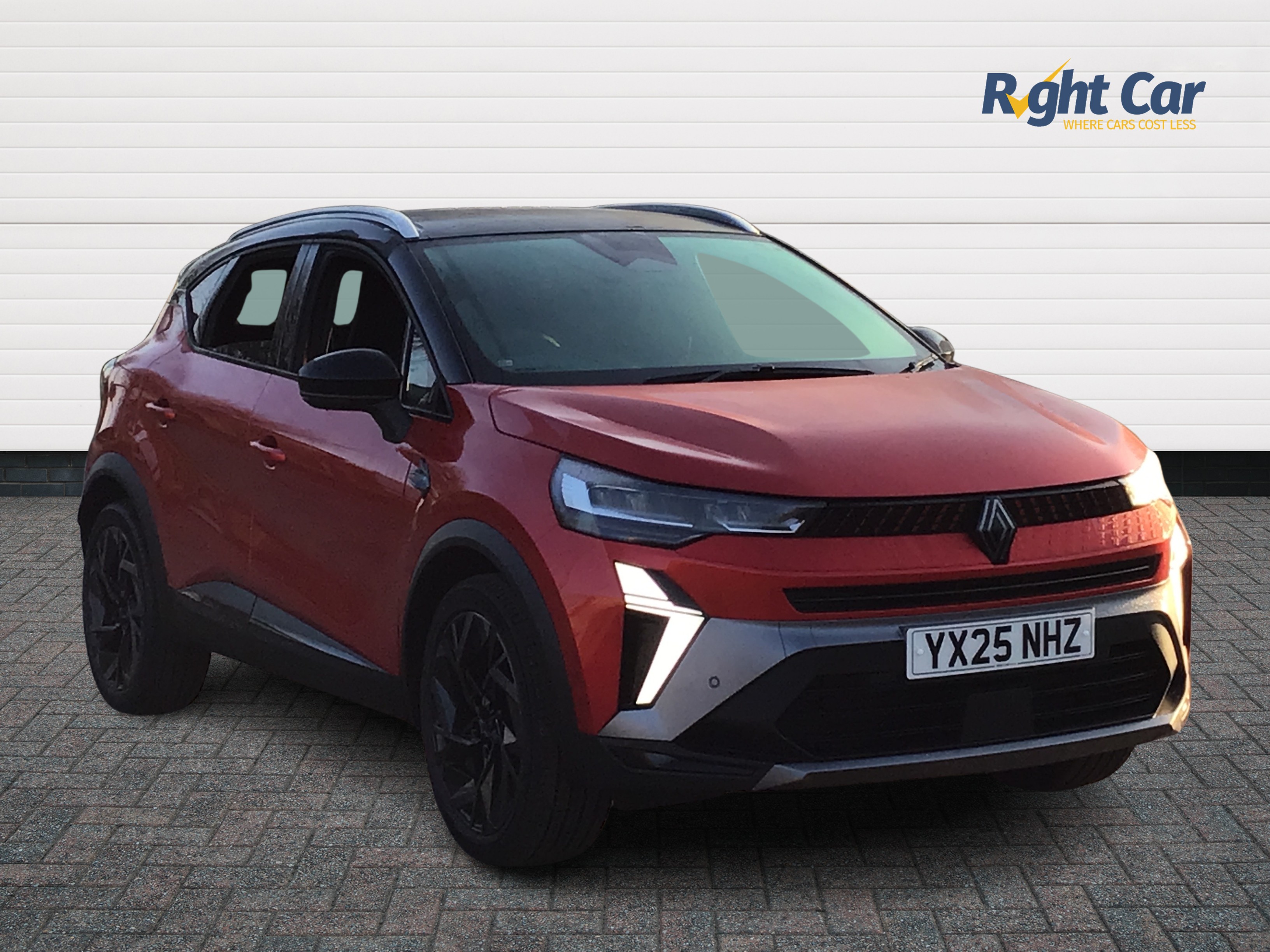 Main listing image - Renault Captur
