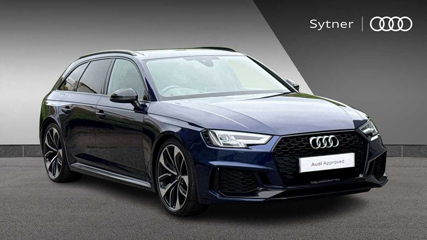 Main listing image - Audi RS4
