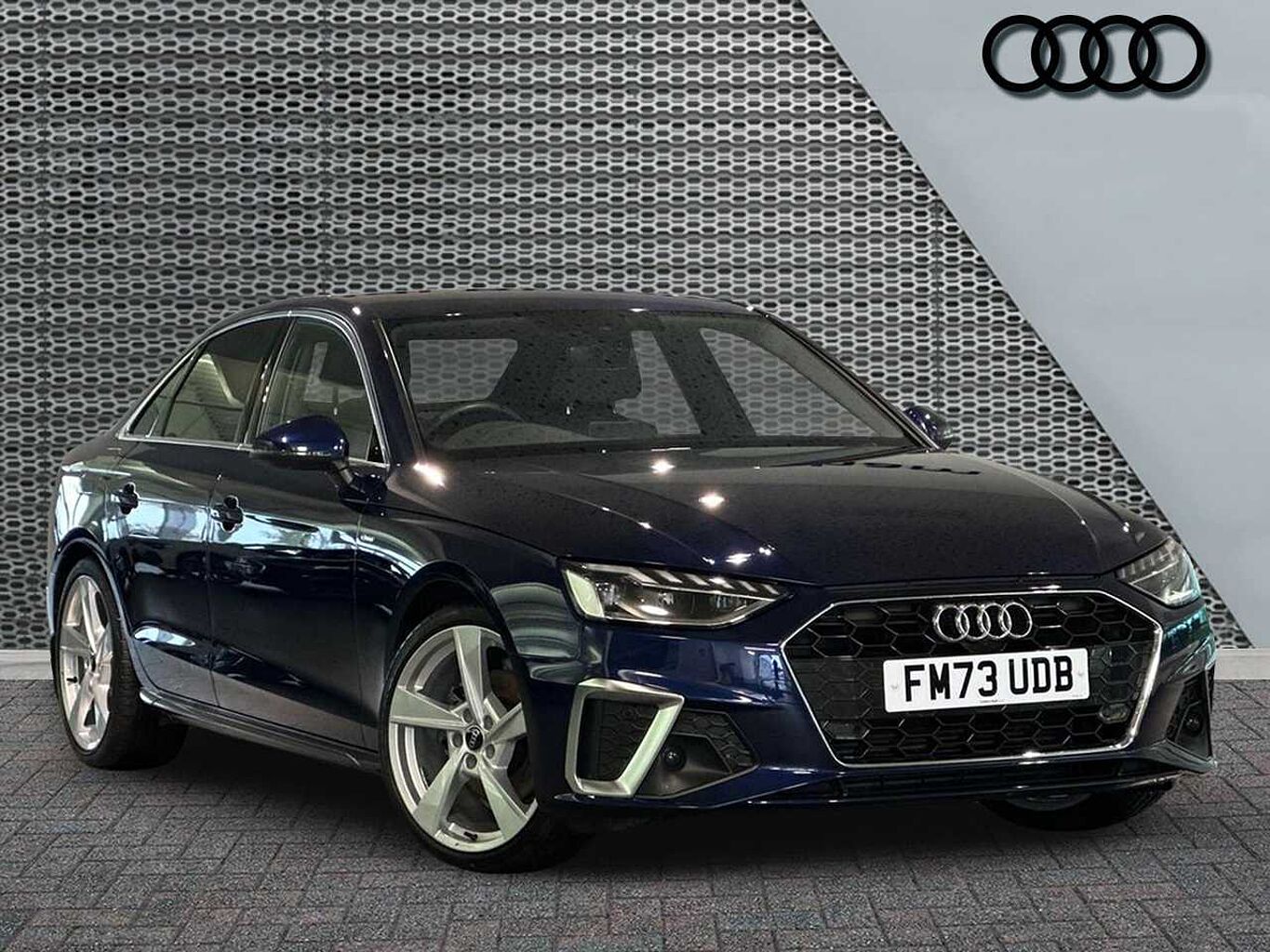Main listing image - Audi A4