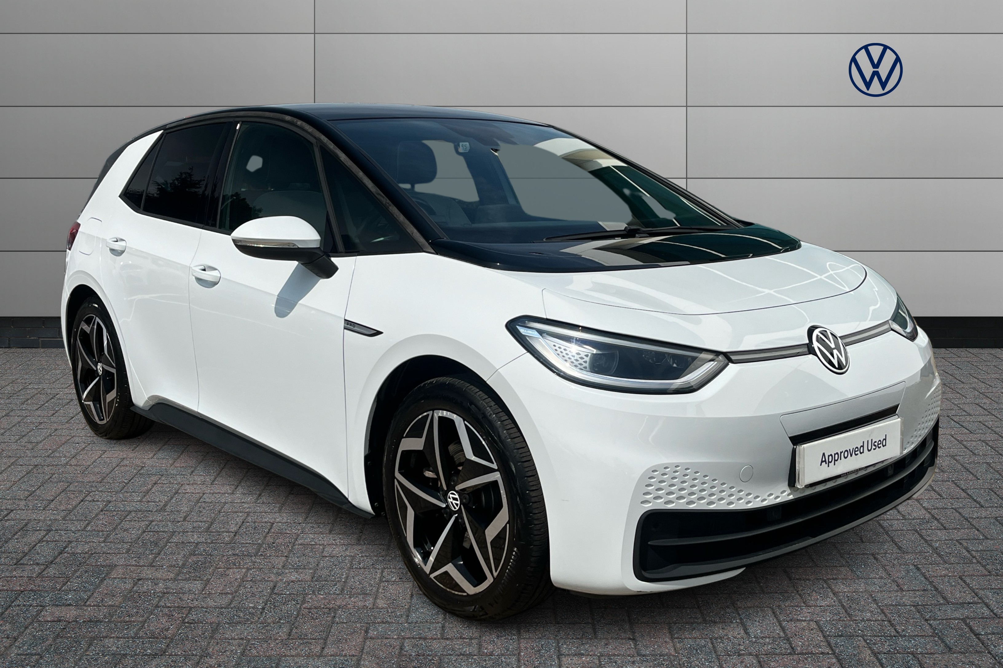 Main listing image - Volkswagen ID.3