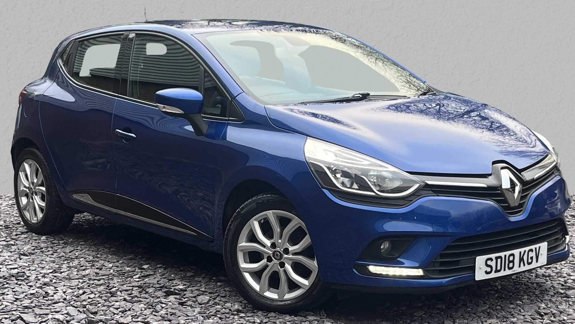 Main listing image - Renault Clio