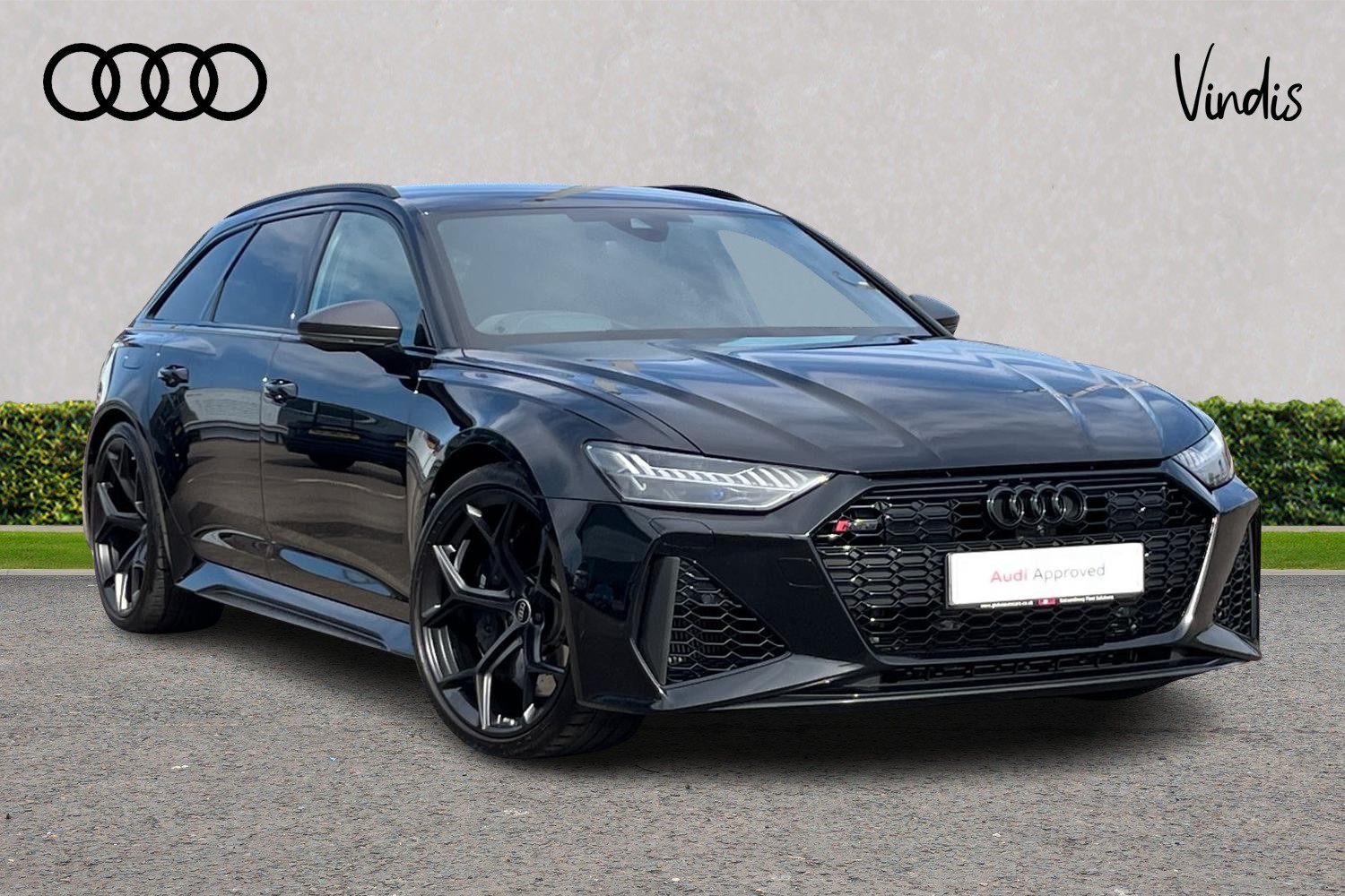 Main listing image - Audi RS6