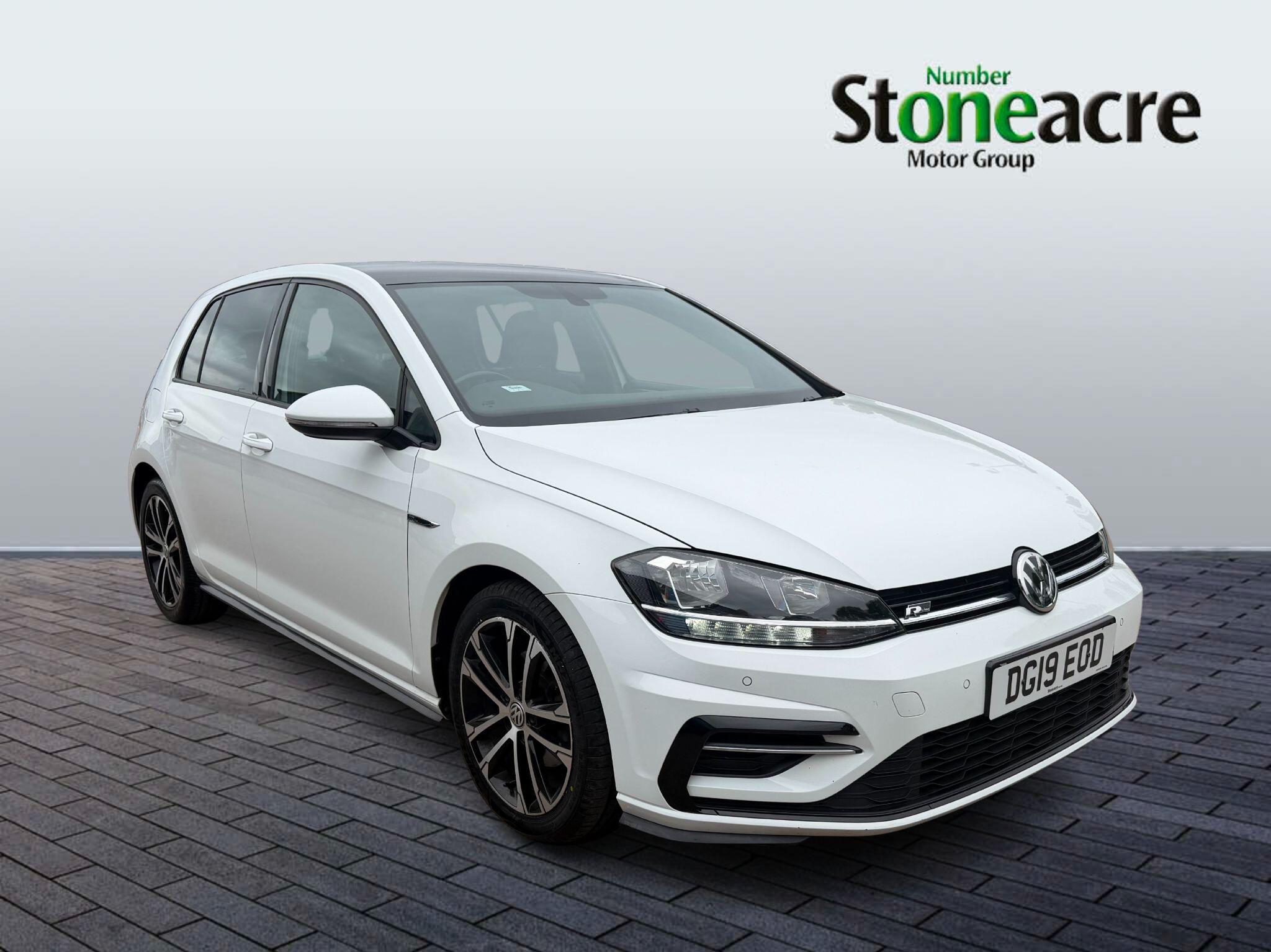 Main listing image - Volkswagen Golf
