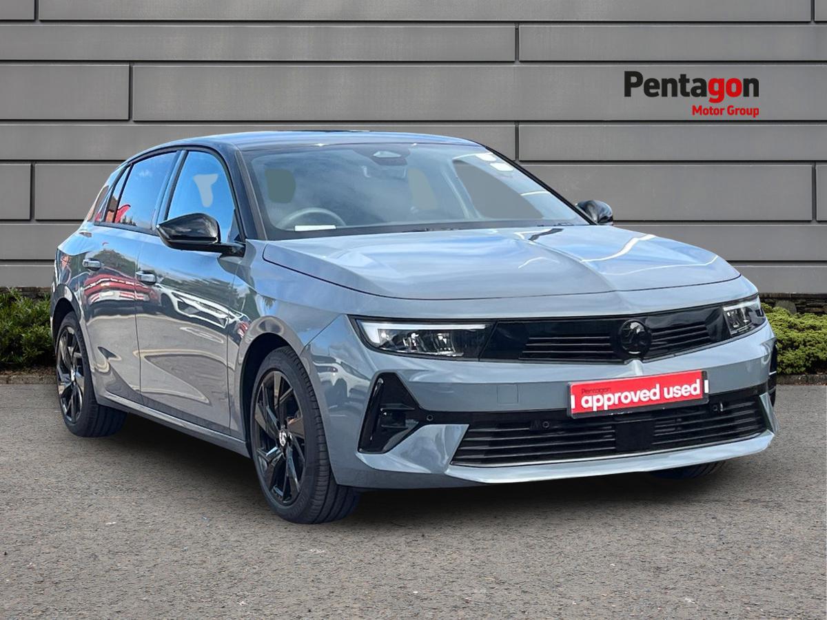 Main listing image - Vauxhall Astra