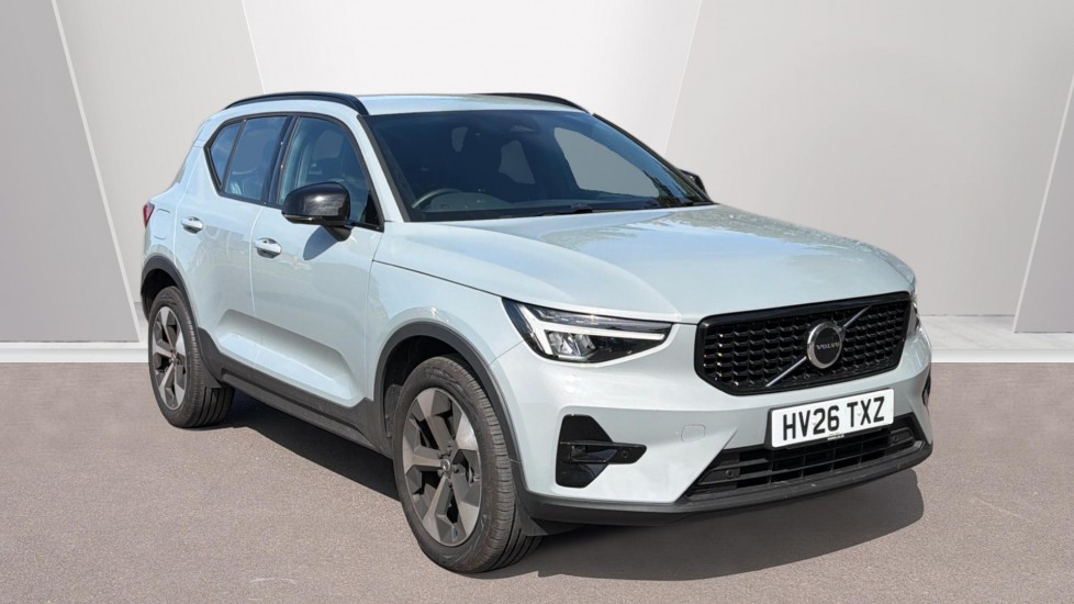 Main listing image - Volvo XC40