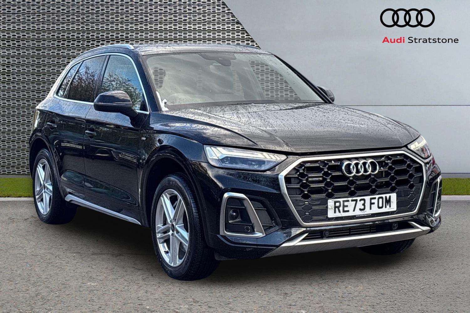 Main listing image - Audi Q5