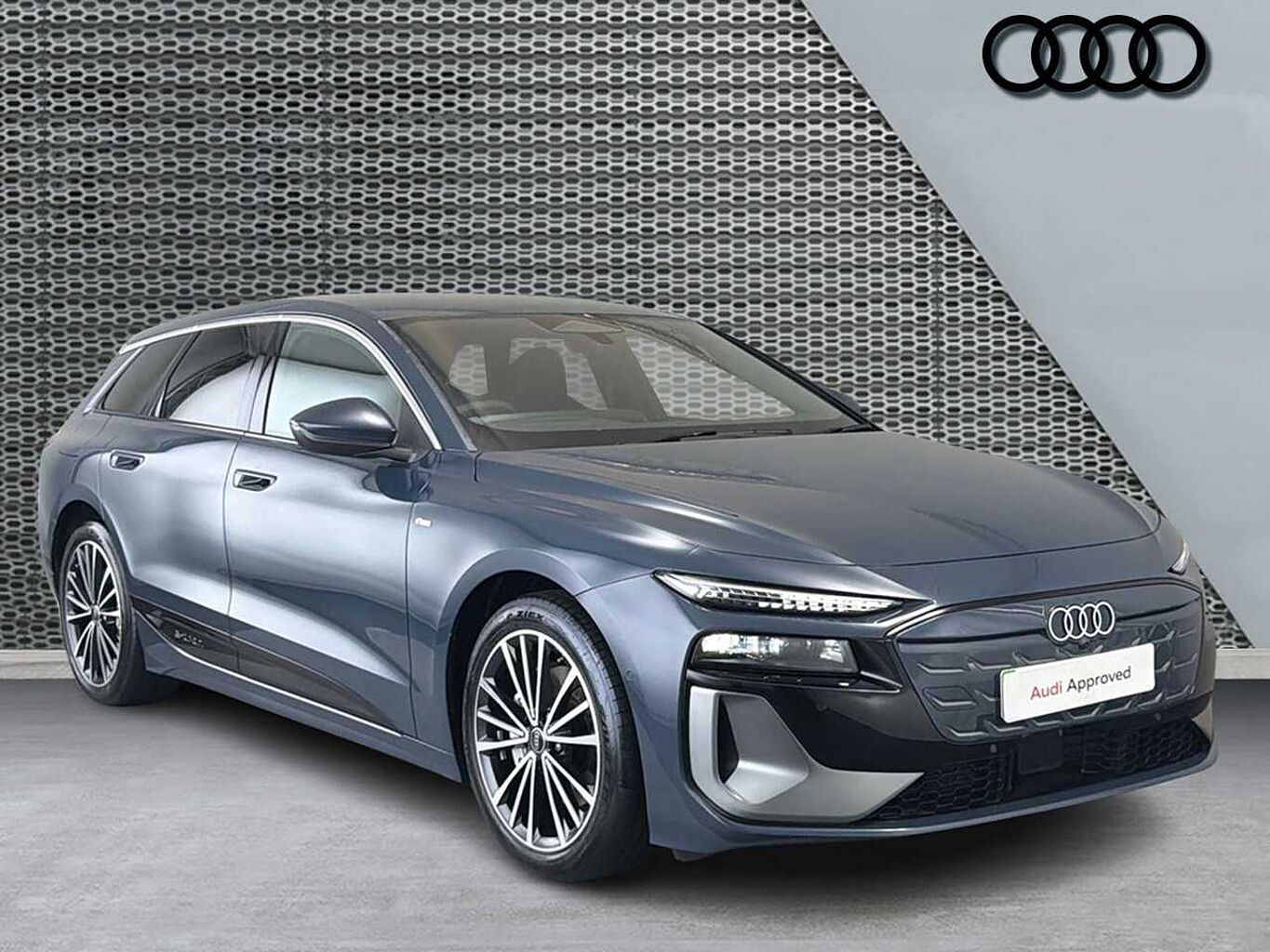 Main listing image - Audi A6