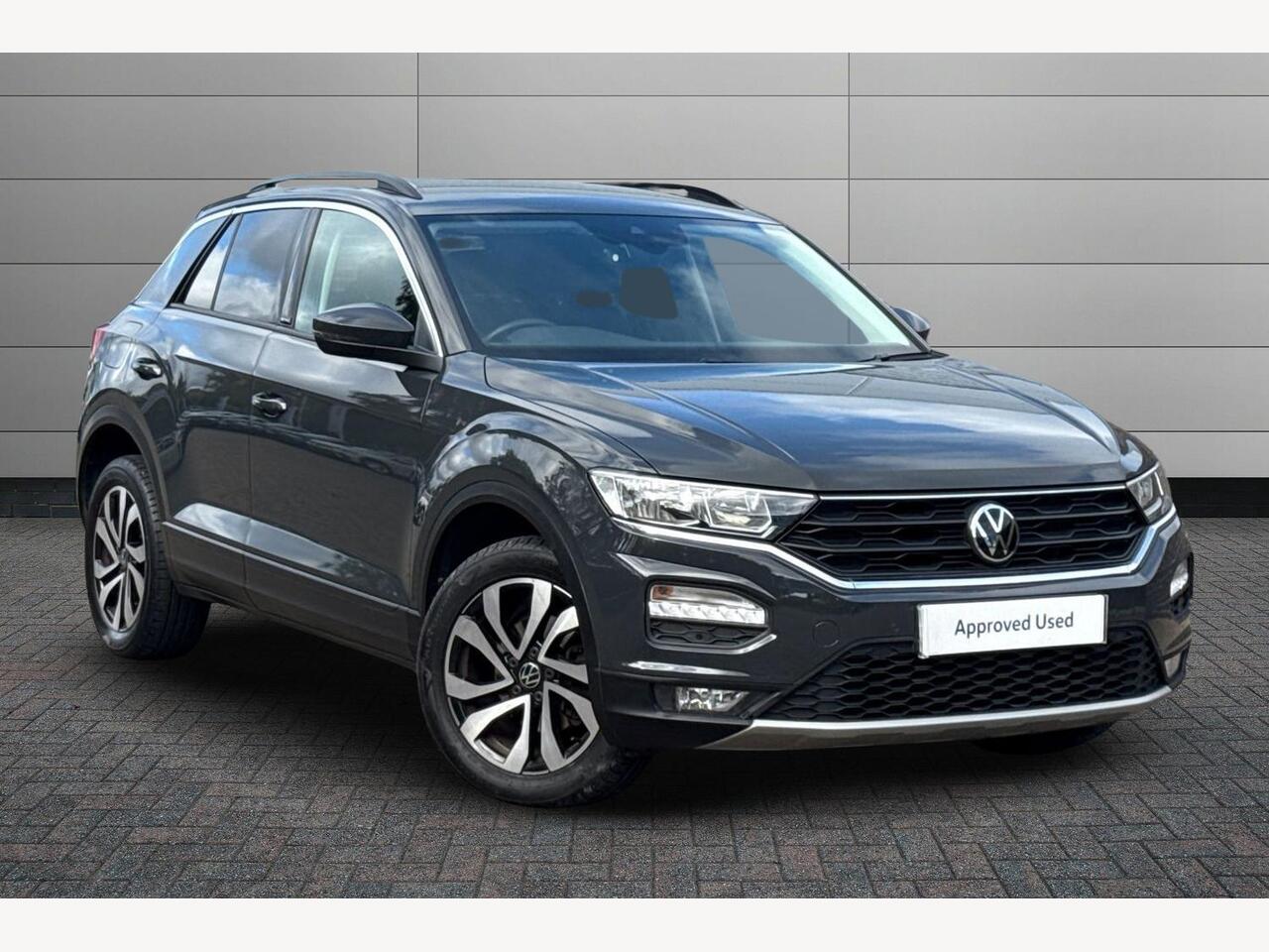 Main listing image - Volkswagen T-Roc