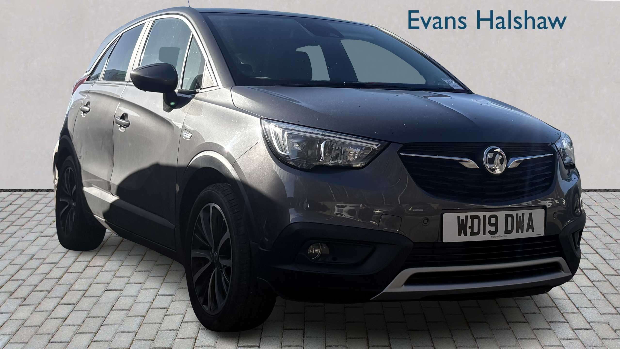 Main listing image - Vauxhall Crossland X