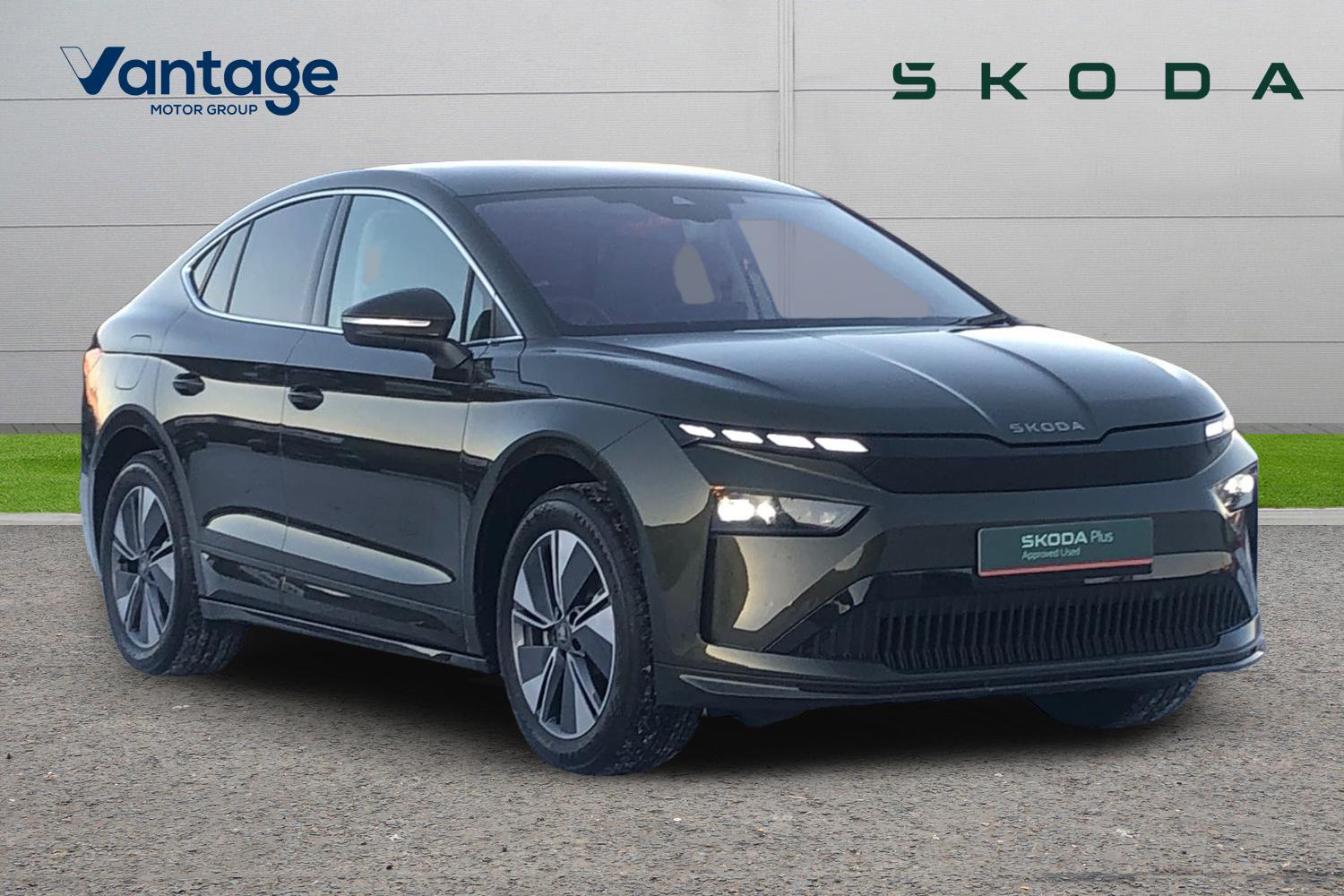 Main listing image - Skoda Enyaq