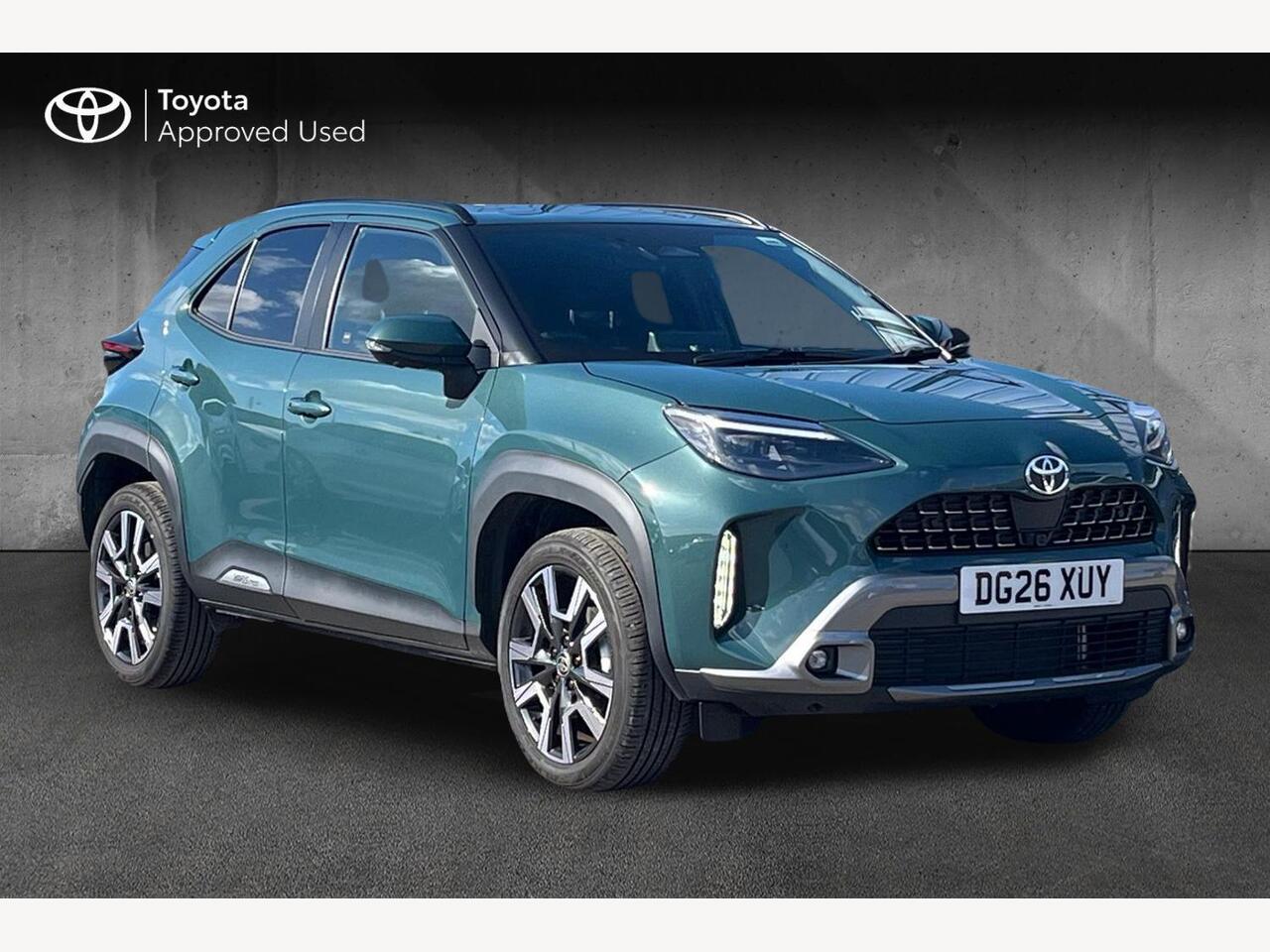 Main listing image - Toyota Yaris Cross