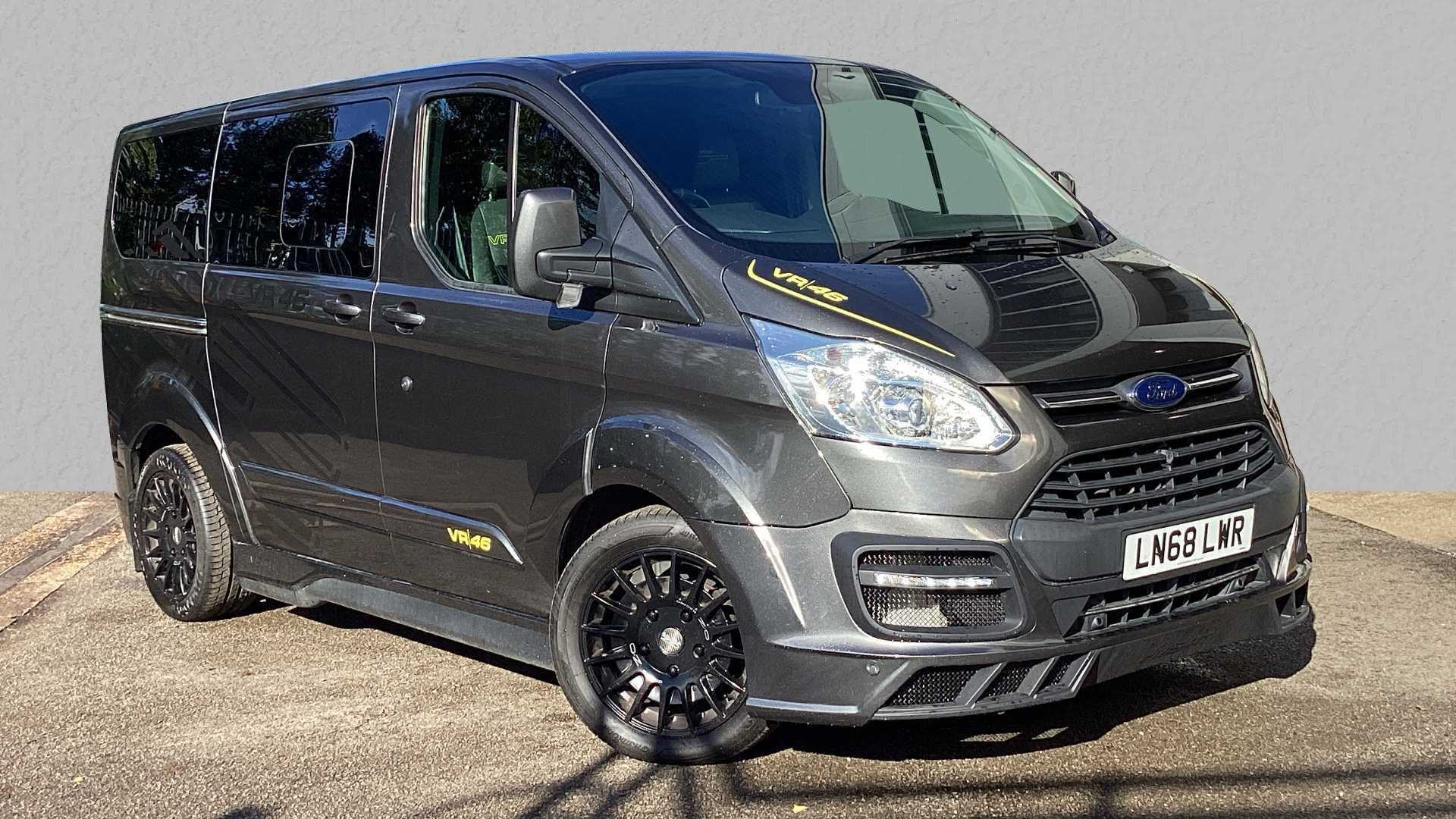 Main listing image - Ford Tourneo Custom