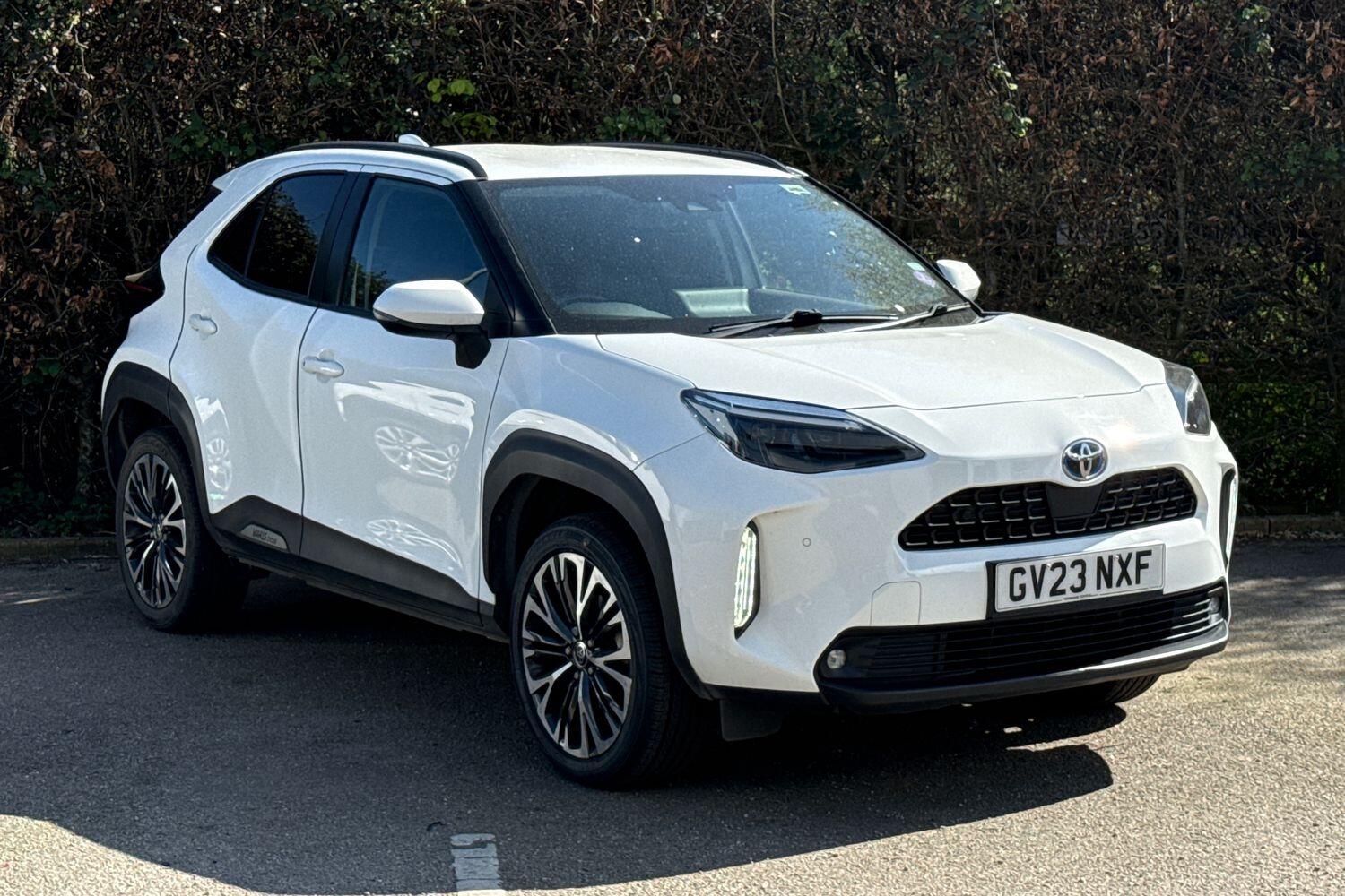 Main listing image - Toyota Yaris Cross