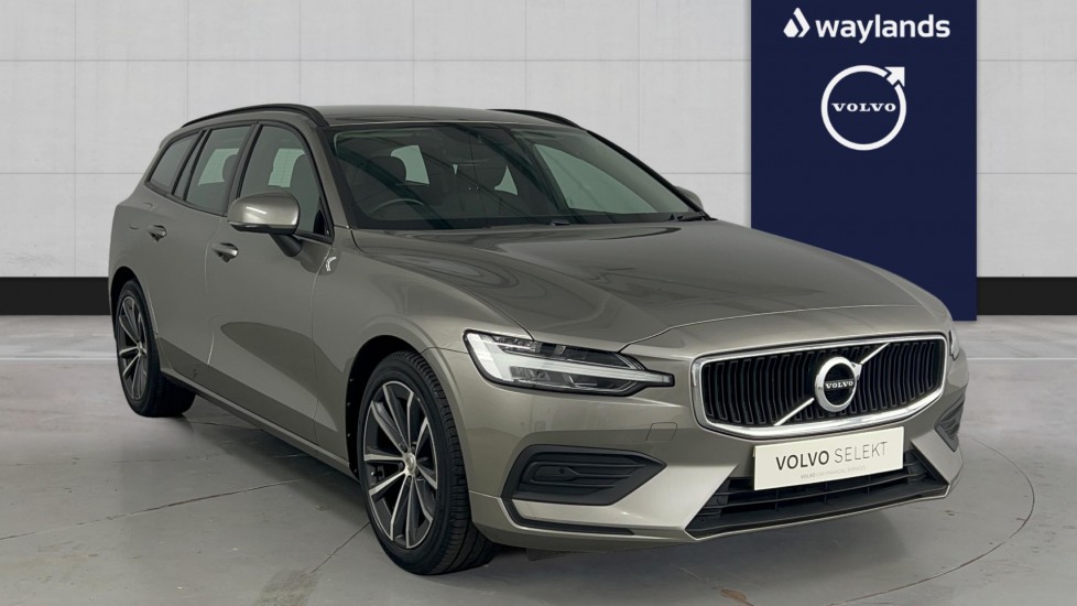 Main listing image - Volvo V60