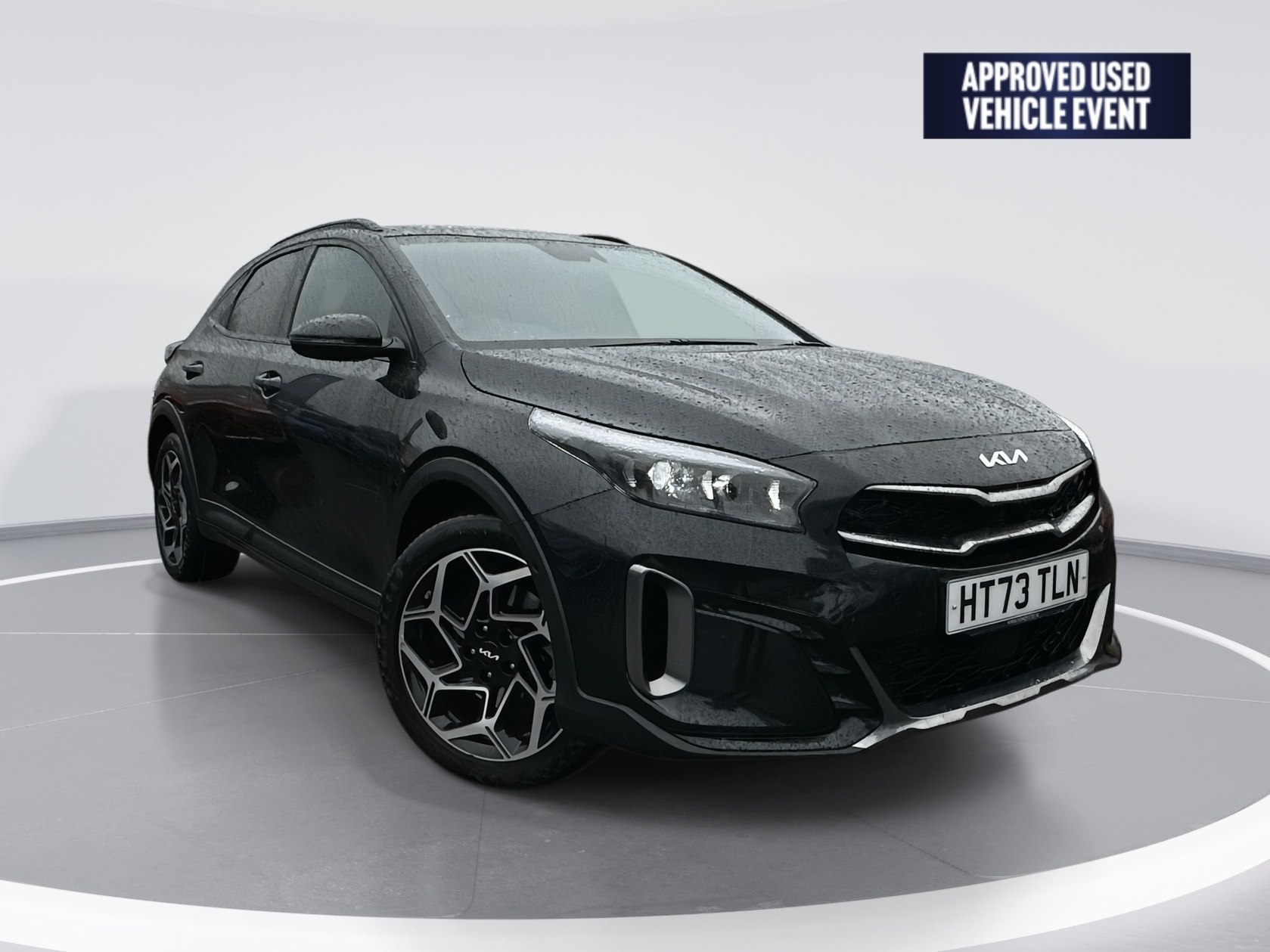 Main listing image - Kia XCeed