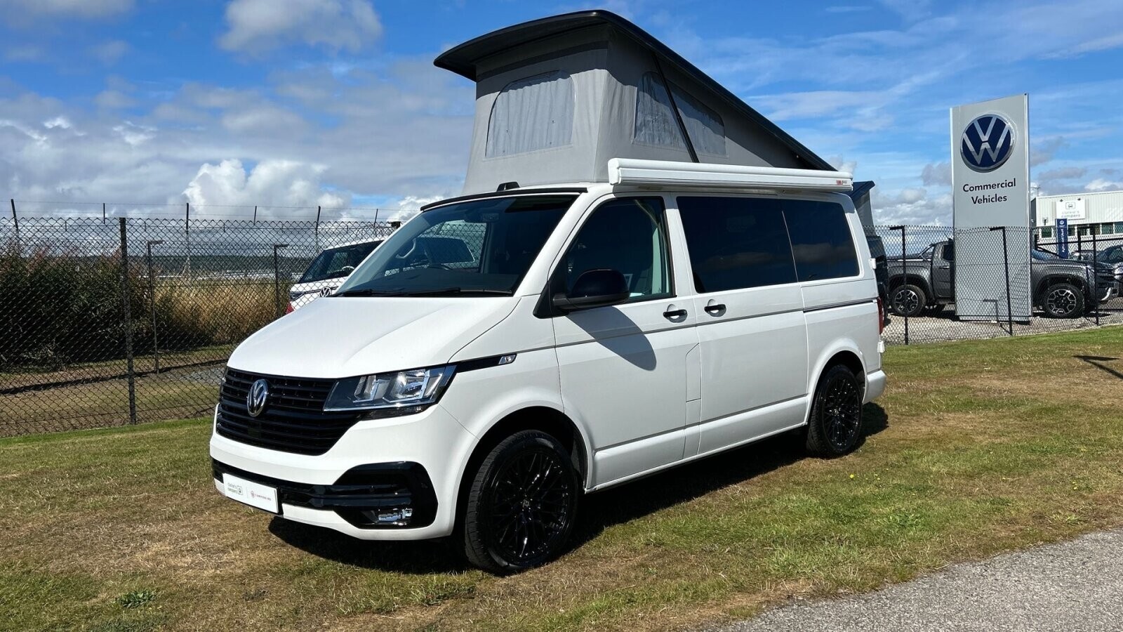 Main listing image - Volkswagen Transporter