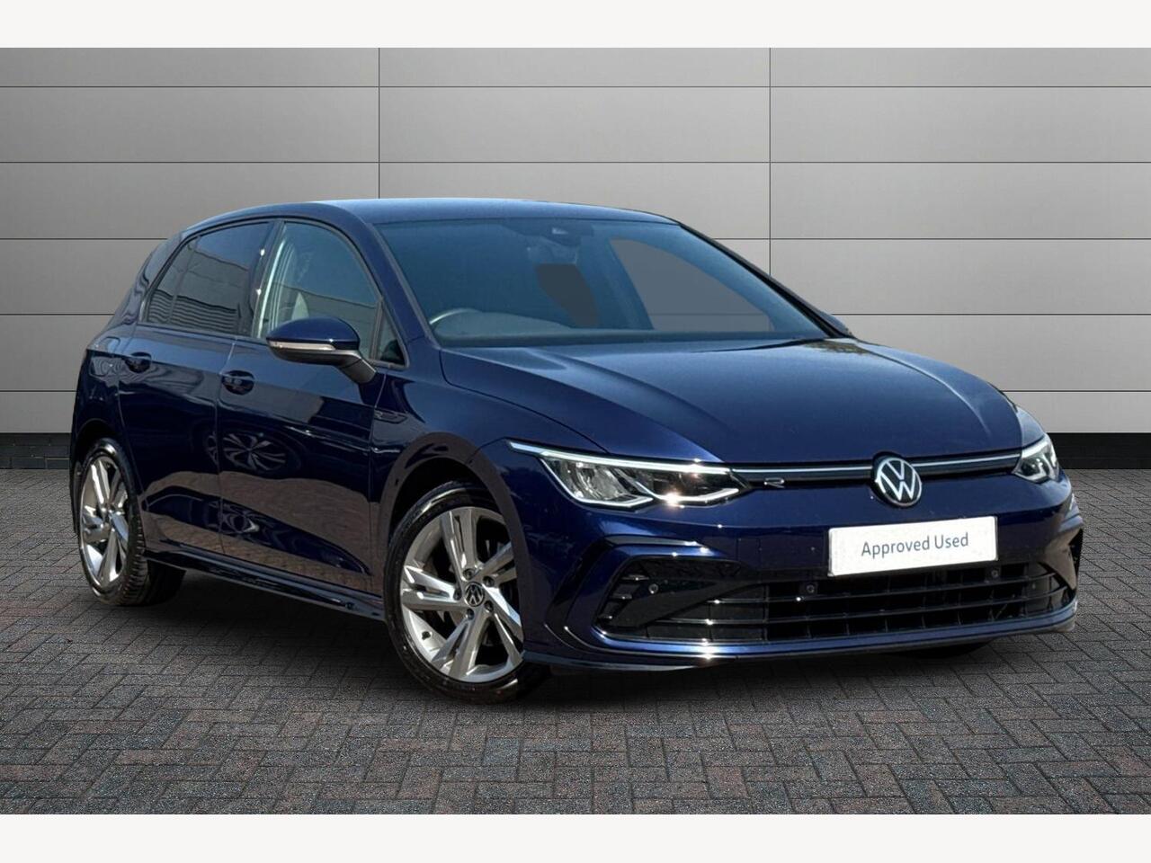 Main listing image - Volkswagen Golf