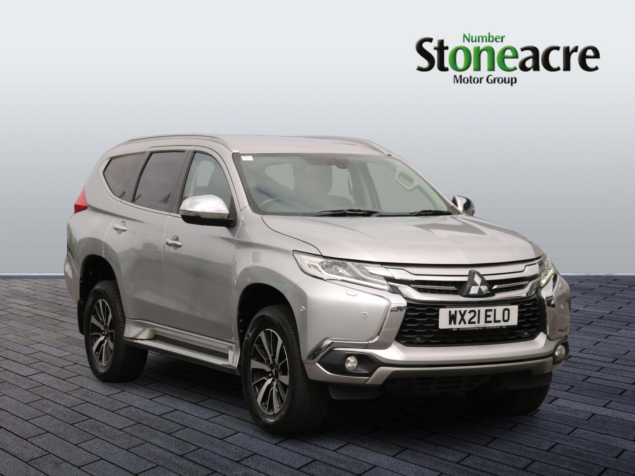 Main listing image - Mitsubishi Shogun Sport