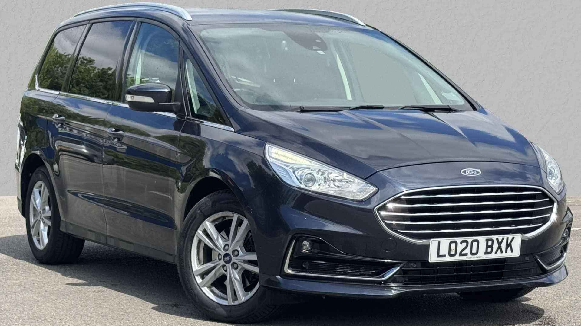 Main listing image - Ford Galaxy