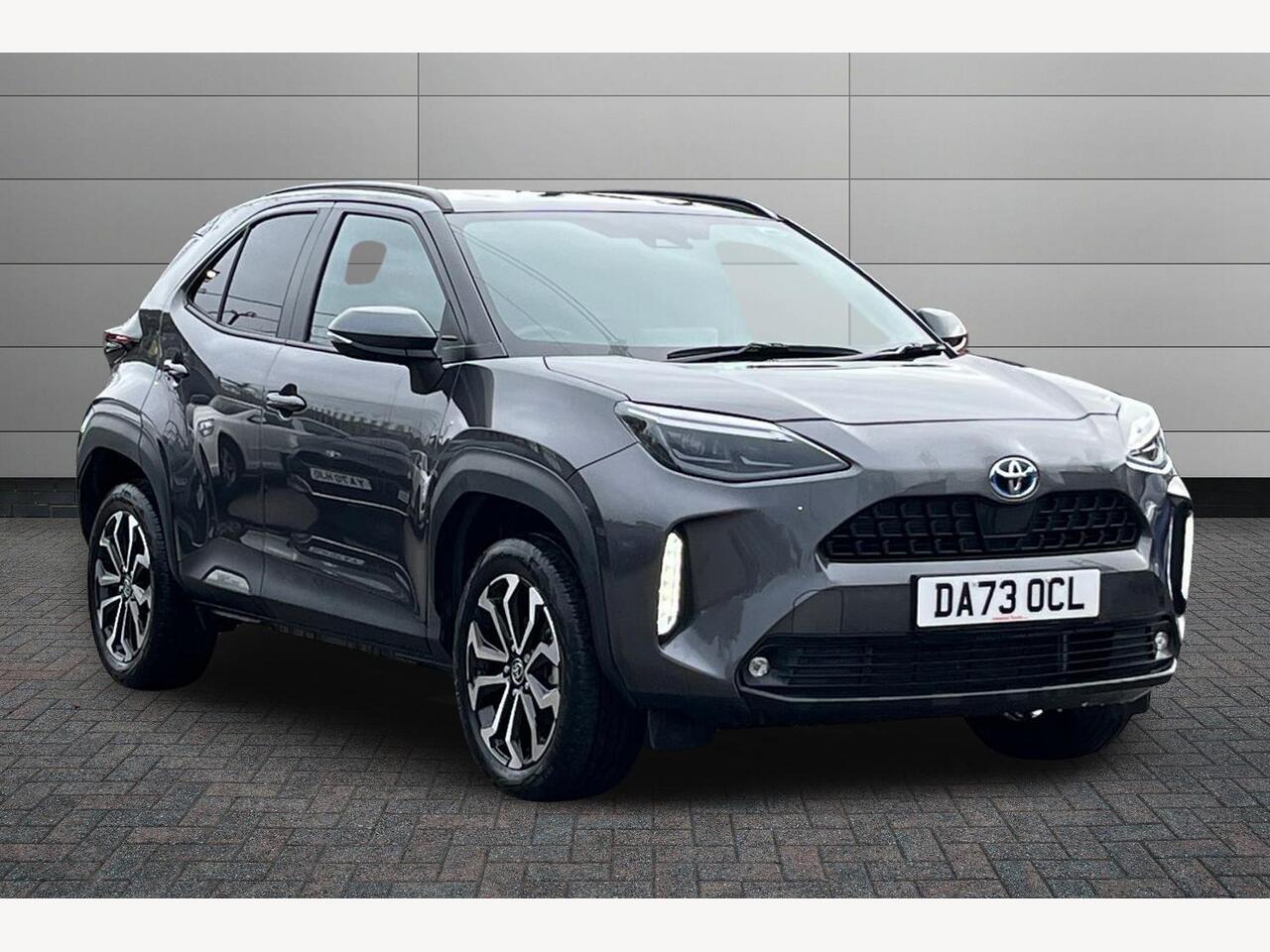 Main listing image - Toyota Yaris Cross