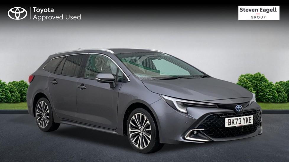 Main listing image - Toyota Corolla Touring Sport