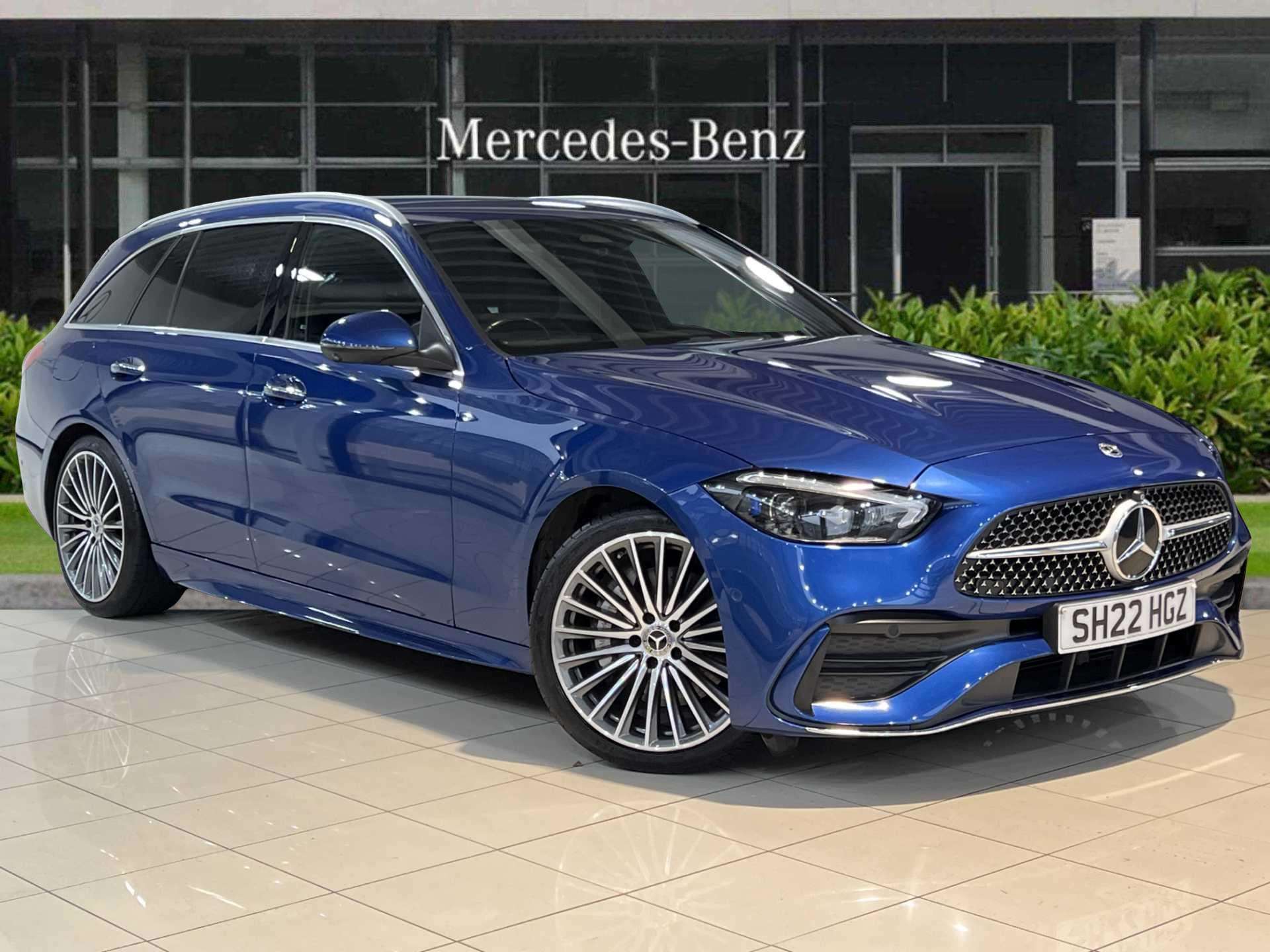 Main listing image - Mercedes-Benz C-Class Estate