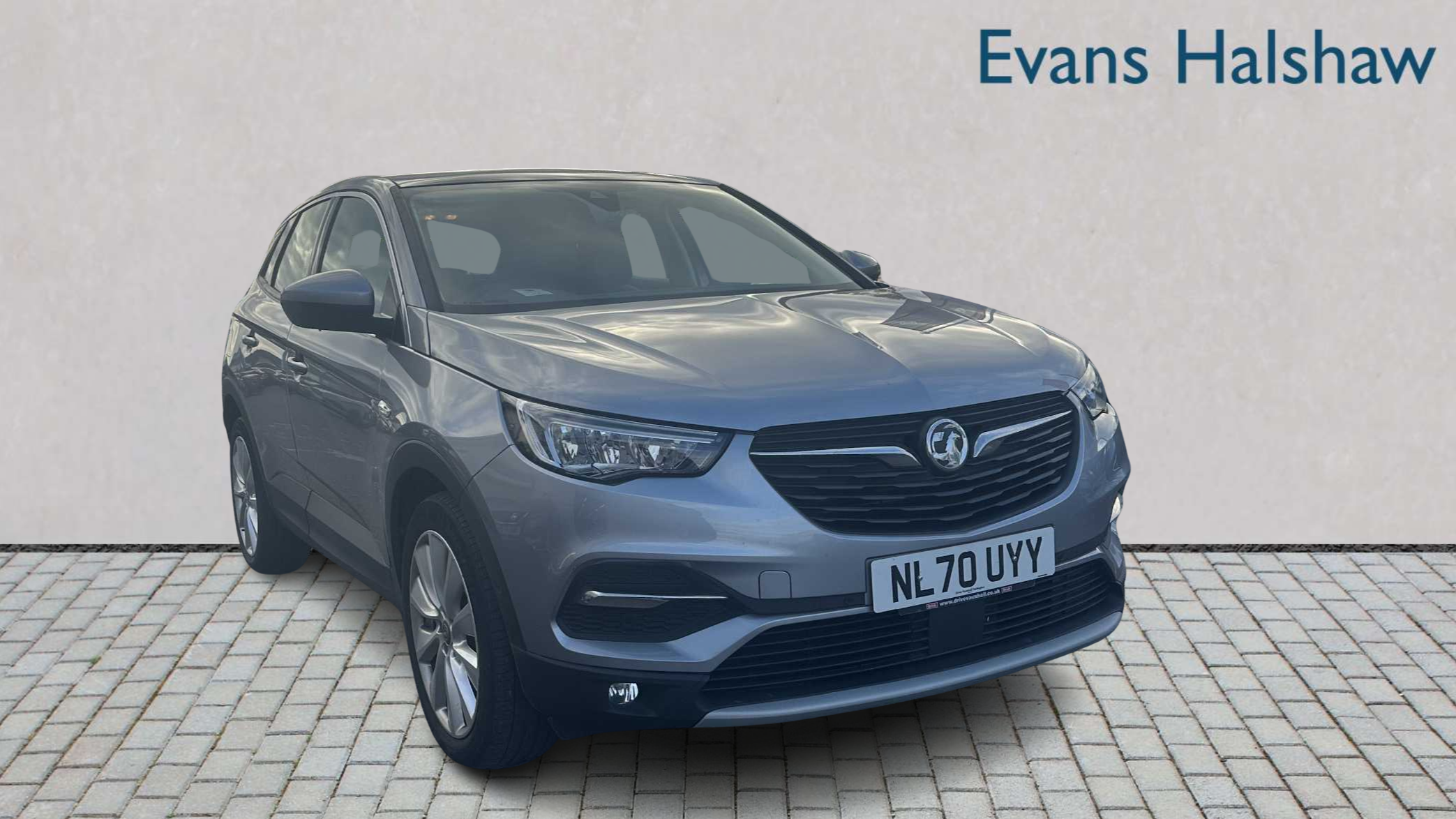 Main listing image - Vauxhall Grandland X