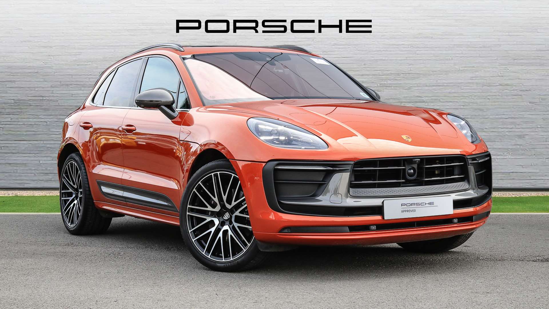 Main listing image - Porsche Macan