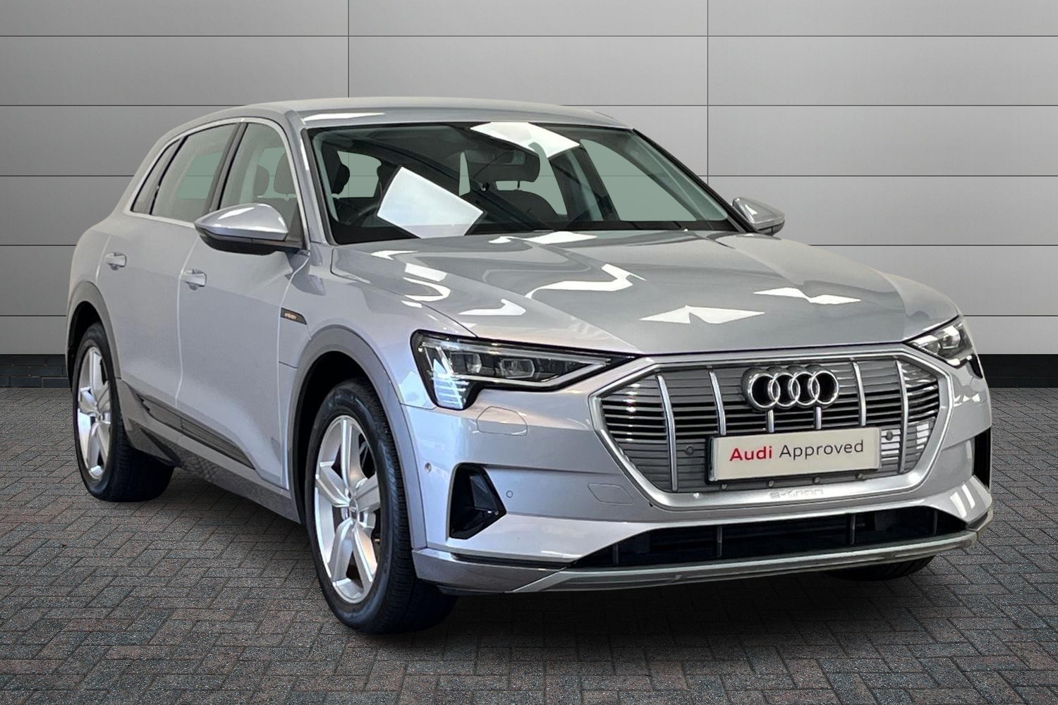 Main listing image - Audi e-tron