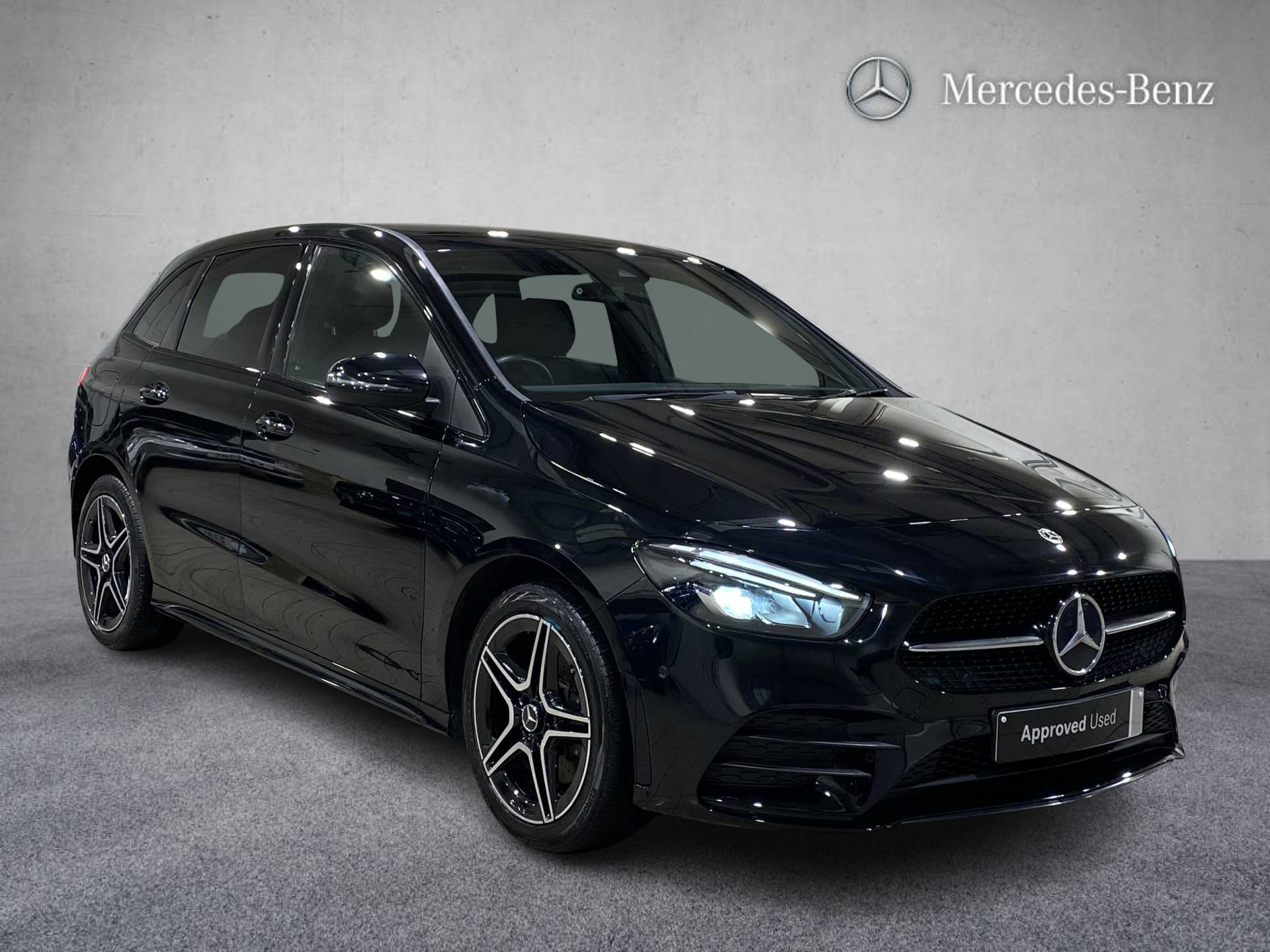 Main listing image - Mercedes-Benz B-Class