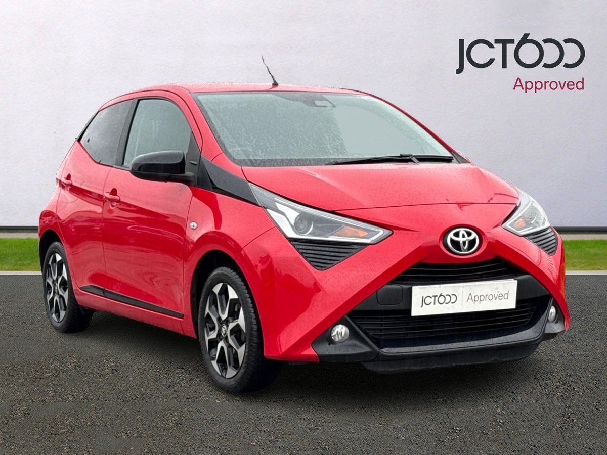 Main listing image - Toyota Aygo